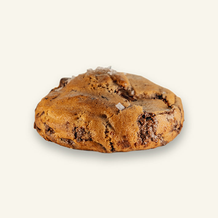 CHOCOLATE CHIP & WALNUT COOKIE